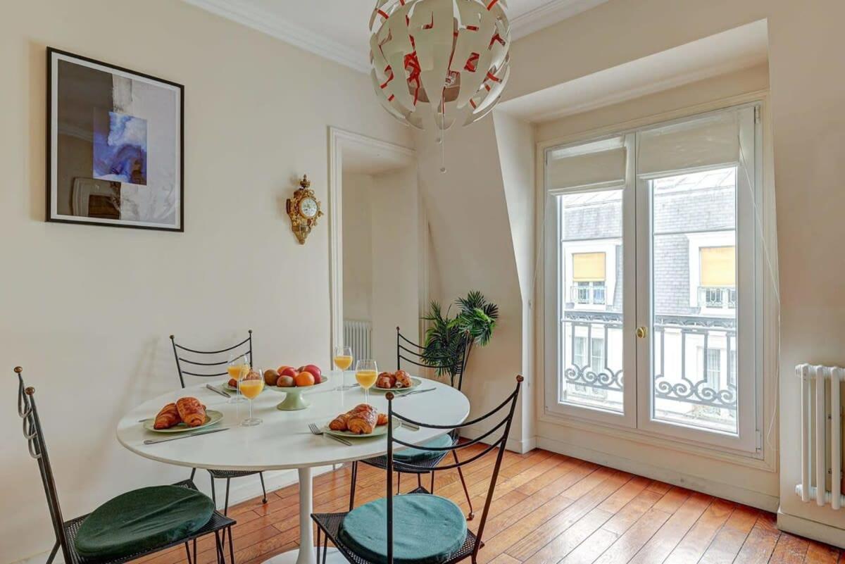 St Germain & Odeon - Cityapartmentstay Appartement Parijs